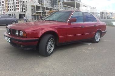 Седан BMW 5 Series 1989 в Ирпене