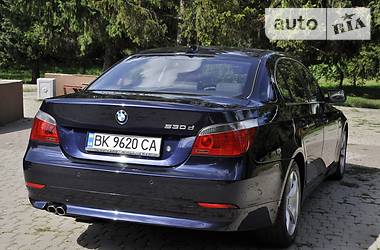 Седан BMW 5 Series 2004 в Ровно