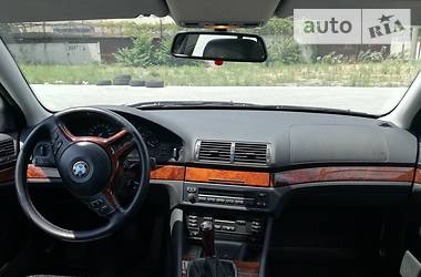 Седан BMW 5 Series 2001 в Одессе