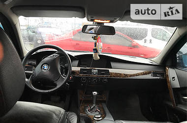 Седан BMW 5 Series 2005 в Черновцах