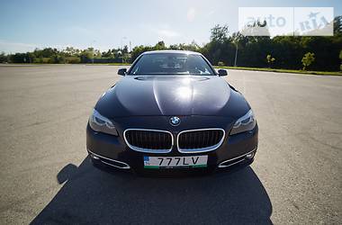 Седан BMW 5 Series 2012 в Львове