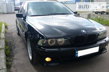 Седан BMW 5 Series 2000 в Львові