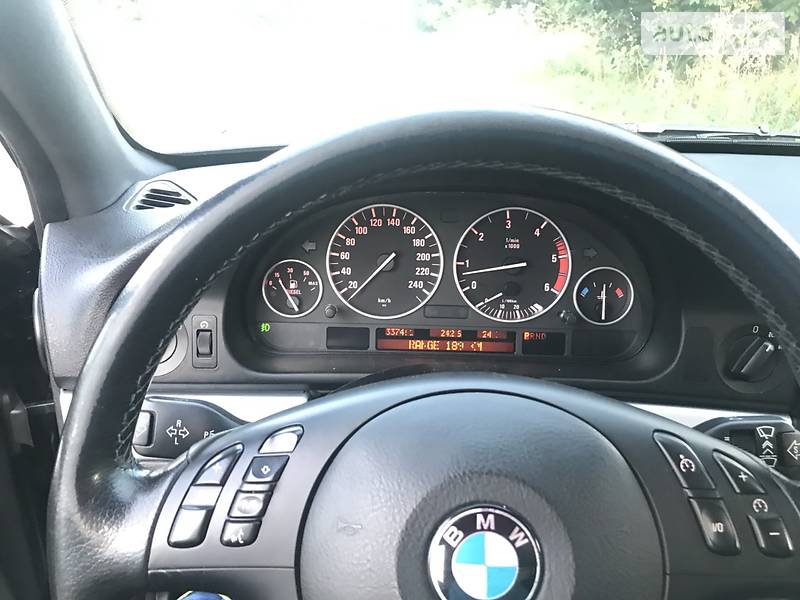 BMW 5 Series 2003 в Дубно