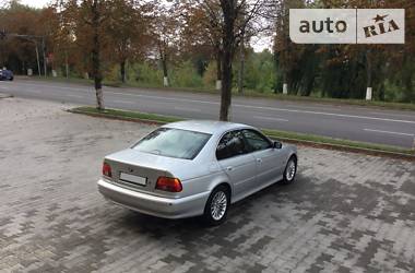 Седан BMW 5 Series 2002 в Луцке