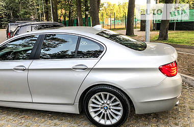Седан BMW 5 Series 2012 в Харкові