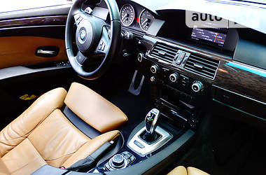 Седан BMW 5 Series 2008 в 