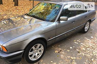 Седан BMW 5 Series 1994 в Одессе