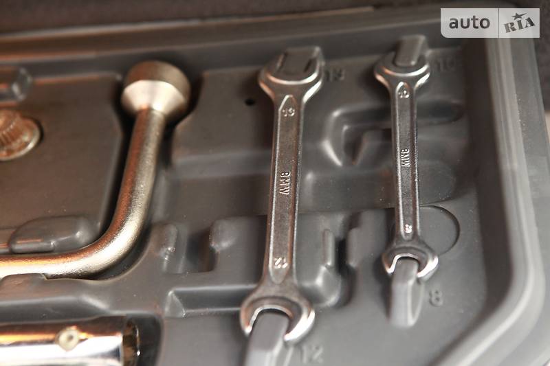 Седан BMW 5 Series 2002 в Киеве фото 169 Седан BMW 5 Series 2002 в Киеве