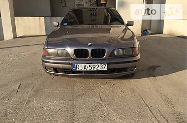 Седан BMW 5 Series 1998 в Львове