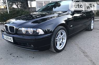 Седан BMW 5 Series 2001 в Дрогобыче