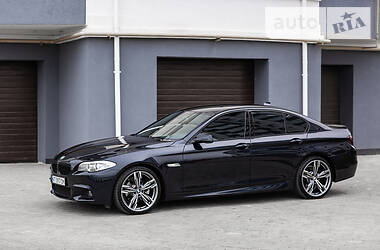 Седан BMW 5 Series 2013 в 