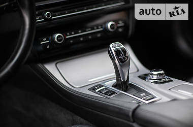 Седан BMW 5 Series 2013 в 