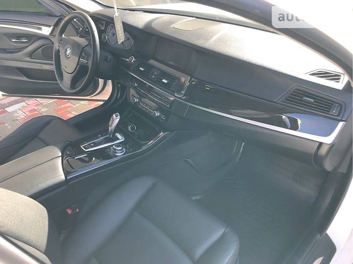 Седан BMW 5 Series 2011 в Кривому Розі фото 16 Седан BMW 5 Series 2011 в Кривому Розі