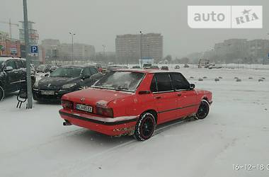 Седан BMW 5 Series 1979 в Львове