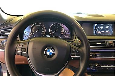 Седан BMW 5 Series 2013 в Иршаве