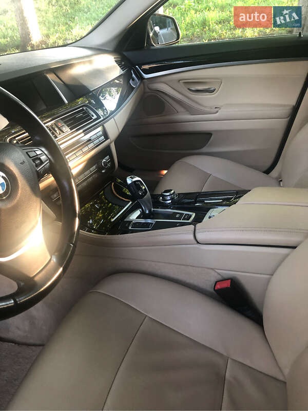 Седан BMW 5 Series 2013 в Києві
