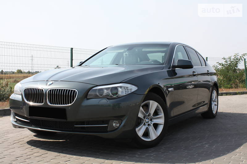 Седан BMW 5 Series 2013 в Днепре