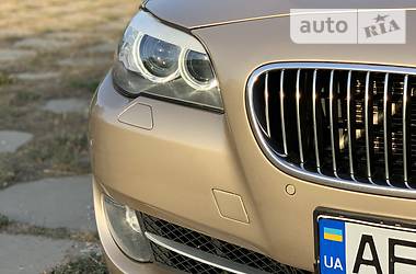 Седан BMW 5 Series 2012 в Днепре