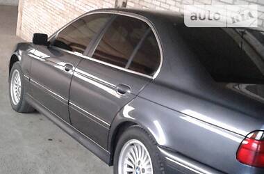 Седан BMW 5 Series 1998 в Львове