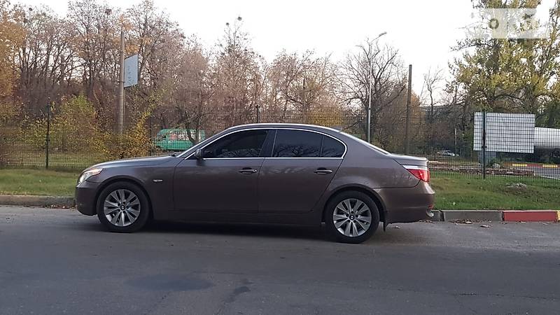 Седан BMW 5 Series 2007 в Харькове