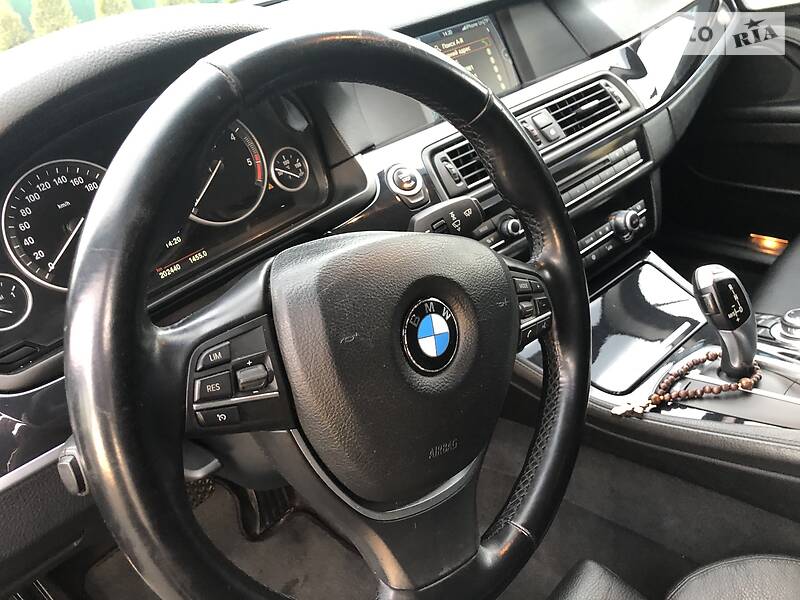Седан BMW 5 Series 2011 в Самборі