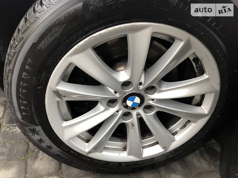 Седан BMW 5 Series 2011 в Самборі