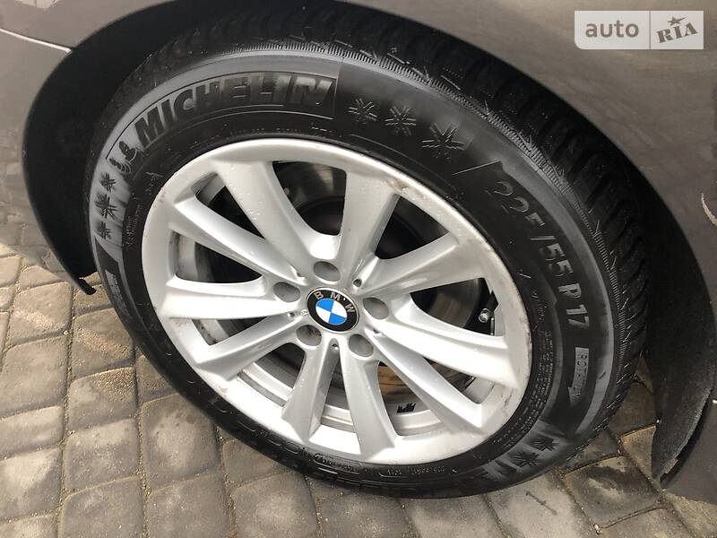 Седан BMW 5 Series 2011 в Самборі