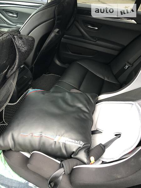 Седан BMW 5 Series 2011 в Миколаєві