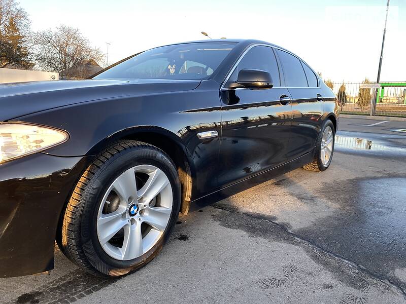 Седан BMW 5 Series 2013 в Полтаві