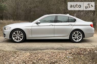 Седан BMW 5 Series 2015 в Дніпрі