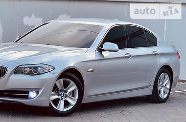 Седан BMW 5 Series 2014 в 