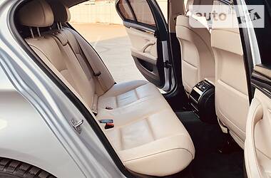 Седан BMW 5 Series 2014 в 
