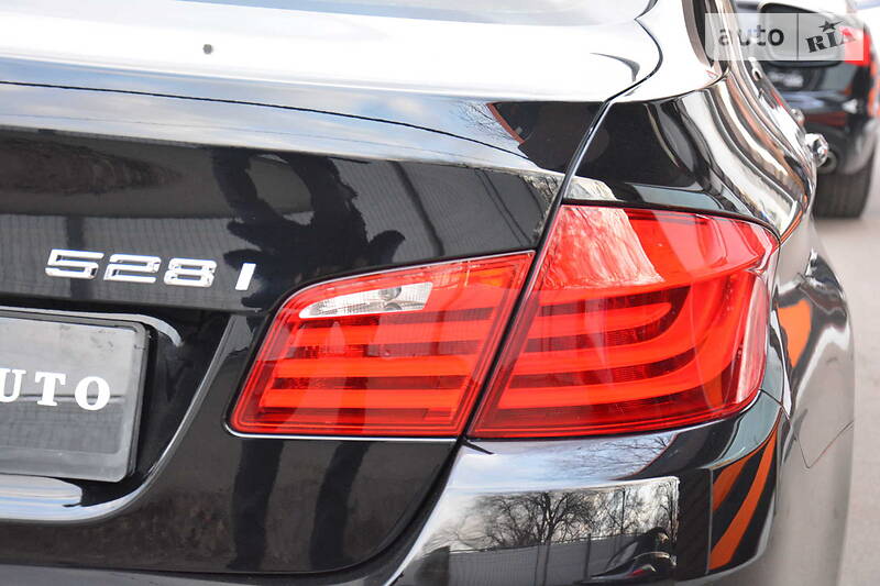 Седан BMW 5 Series 2012 в Одесі