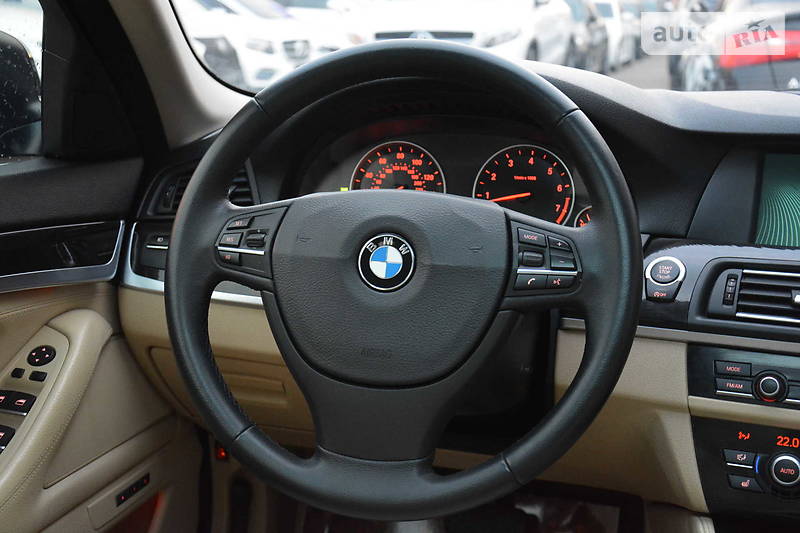 Седан BMW 5 Series 2012 в Одесі