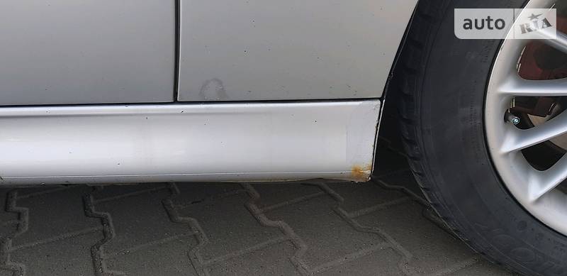 Седан BMW 5 Series 2002 в Мостиській