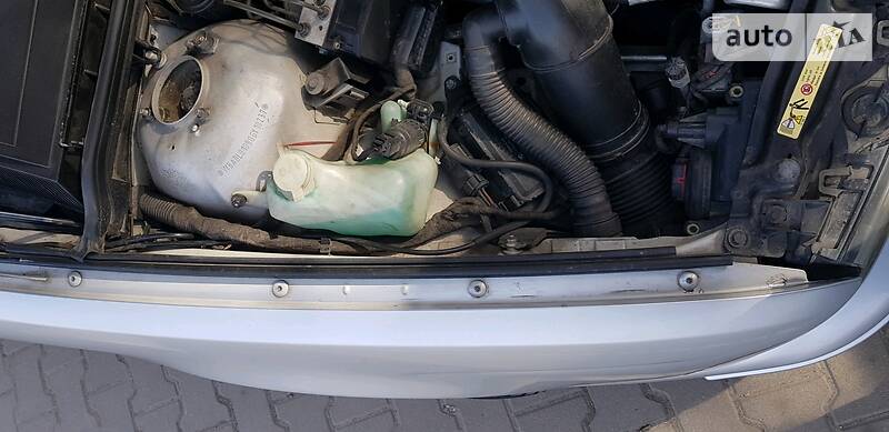 Седан BMW 5 Series 2002 в Мостиській