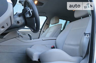 Універсал BMW 5 Series 2011 в 