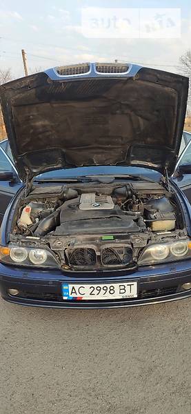 Седан BMW 5 Series 2002 в Нововолинську