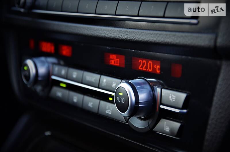 Седан BMW 5 Series 2014 в Києві фото 25 Седан BMW 5 Series 2014 в Києві