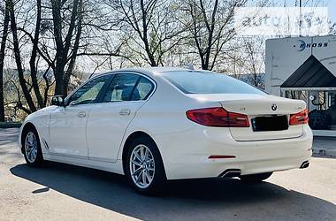 Седан BMW 5 Series 2017 в Киеве