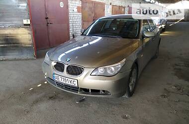 Седан BMW 5 Series 2005 в 