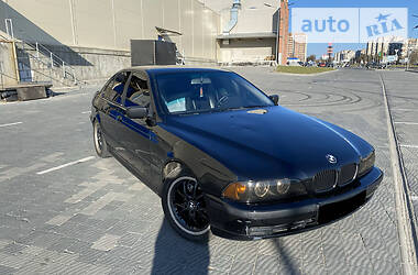 Седан BMW 5 Series 1999 в 