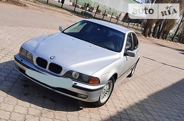 Седан BMW 5 Series 1998 в 