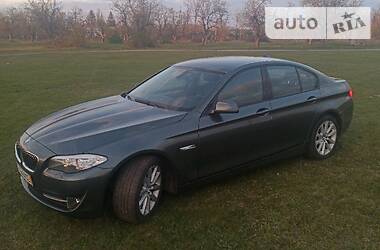 Седан BMW 5 Series 2011 в Чернівцях