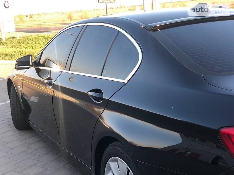 Седан BMW 5 Series 2011 в Миколаєві