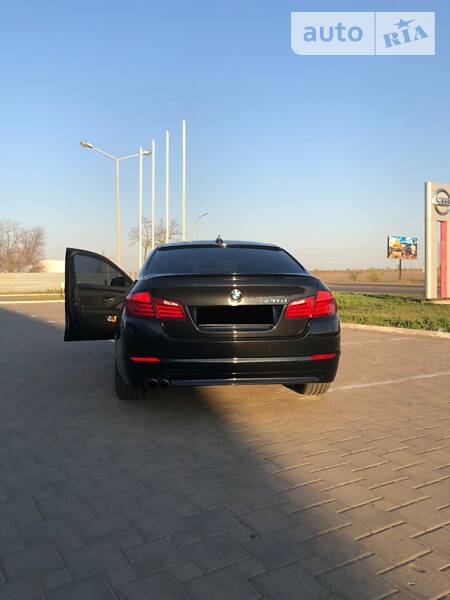 Седан BMW 5 Series 2011 в Миколаєві