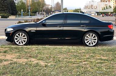 Седан BMW 5 Series 2012 в 