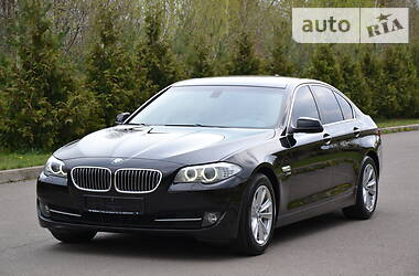 Седан BMW 5 Series 2012 в 