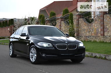 Седан BMW 5 Series 2012 в 