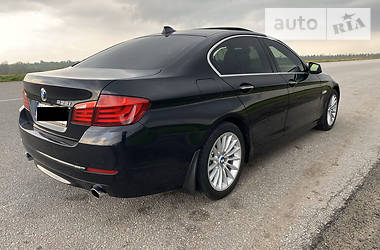 Седан BMW 5 Series 2011 в Харькове